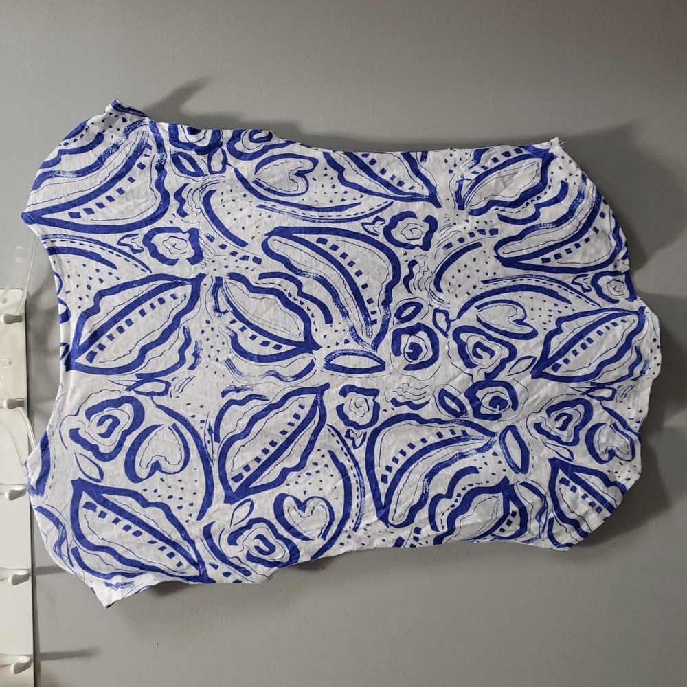 C & C California NWT 100% Linen Blue and White Patterned Top - Picture 5 of 6